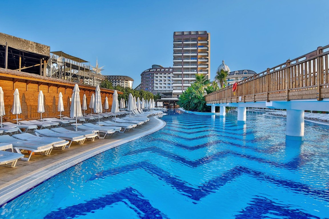 imagini hotel SATURN PALACE LARA